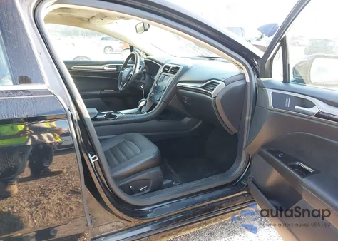 2016 Ford Fusion Se z USA, uszkodzony, nr VIN 1FA6P0HD7G5131880